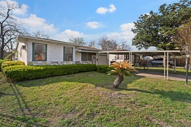 4435 Castor St, Houston, TX 77022 - photo 2