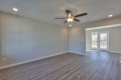 7 Laurel View St, Manchester, TN 37355 - photo 2