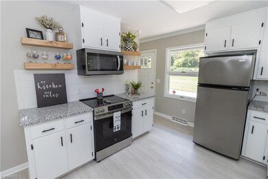 2216 Lane Rd, Greensboro, NC 27408 - photo 2