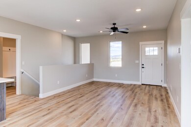 4537 N Pearly Ln-16