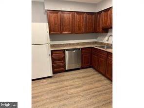 3 Avon Dr unit G, East Windsor, NJ 08520 - photo 2