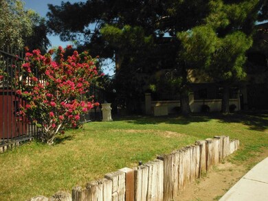 11444 N 28th DR #19 008.JPG