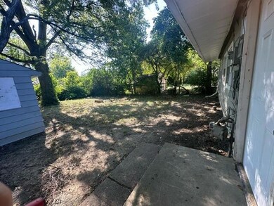 896 S James Rd, Columbus, OH 43227 - photo 6