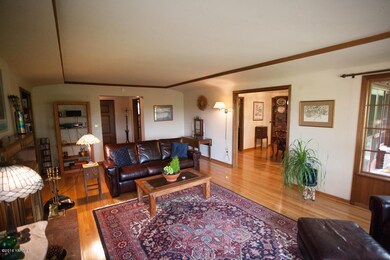 Coved ceiling
