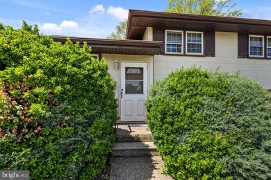 68 Pleasant Valley Dr, West Deptford, NJ 08096 - photo 4