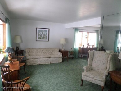 158 Neal Dow Ave, Staten Island, NY 10314 - photo 3