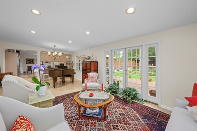 7710 Bellewood Dr, Houston, TX 77055 - photo 6