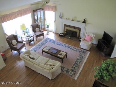 5-Overhead View of LR