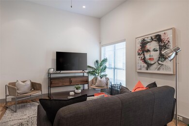 5017 Manett St unit 102, Dallas, TX 75206 - photo 5