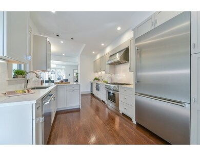 27 Orchard St unit 27, Jamaica Plain, MA 02130 - photo 4