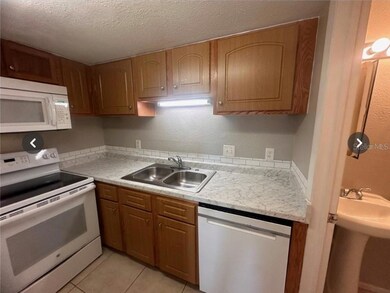 4217 S Semoran Blvd unit 4, Orlando, FL 32822 - photo 4