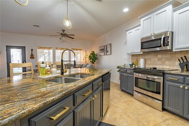 14878 Granada Dr unit 403, Corpus Christi, TX 78418 - photo 7