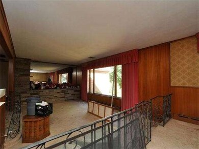 87 Gray St, Arlington, MA 02476 - photo 5