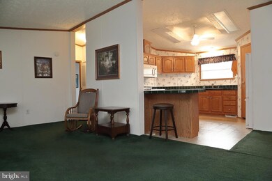 157 Greenbriar Cir, Lancaster, PA 17603 - photo 5