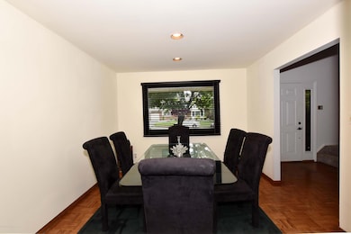 4 Victoria Ct, Morganville, NJ 07751 - photo 5