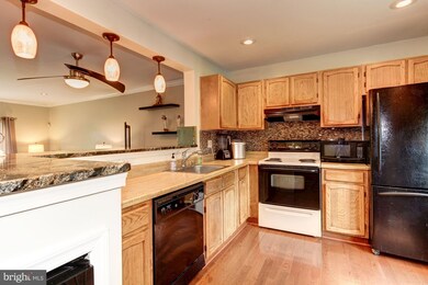 749 Saint Michaels Dr, Bowie, MD 20721 - photo 2