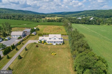 627 Mountain Rd, Tamaqua, PA 18252 - photo 3