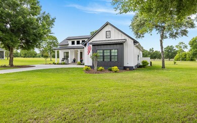 952 SW Mandiba Dr, Lake City, FL 32024 - photo 2