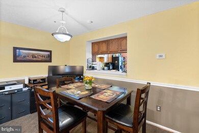 20561 Lowfield Dr, Germantown, MD 20874 - photo 6