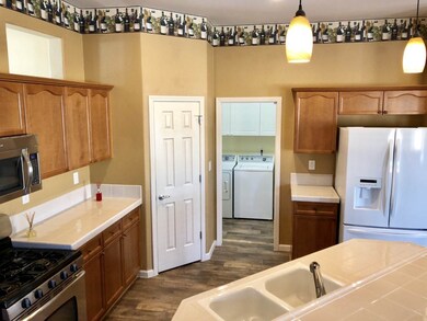 7349 Phoenix Dr, Sparks, NV 89436 - photo 5