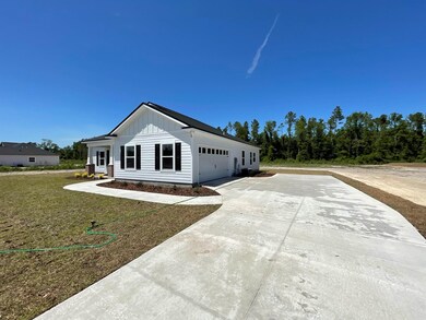 64 Brooks Dr, Crawfordville, FL 32327 - photo 4