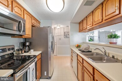 3570 Sherbrooke Cir unit 102, Woodbridge, VA 22192 - photo 6