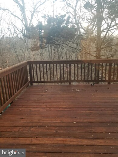 12039 Winding Creek Way, Germantown, MD 20874 - photo 5