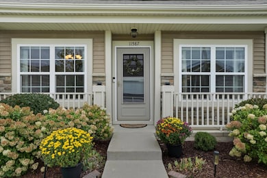 11587 Vermont St, Crown Point, IN 46307 - photo 3