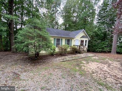 507 Montgomery Dr, Ruther Glen, VA 22546 - photo 2