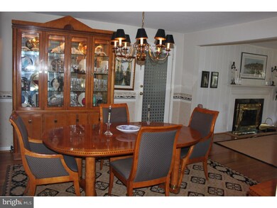 1316 Anthony Wayne Dr, Wayne, PA 19087 - photo 5