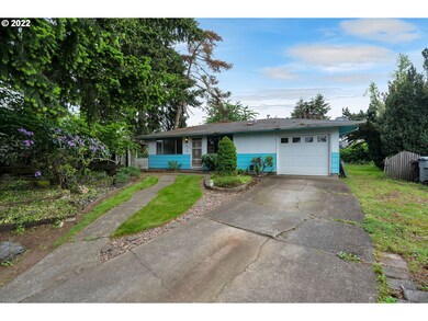 740 NW 7th Ave, Canby, OR 97013 - photo 2