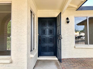 861 W Knowles Cir, Mesa, AZ 85210 - photo 4