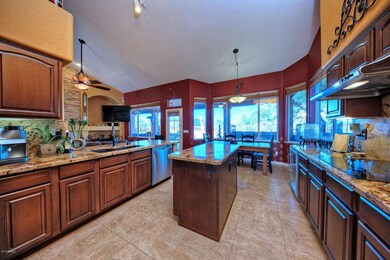 27932N111thWay006