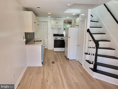 829 Boyd St, Baltimore, MD 21201 - photo 3