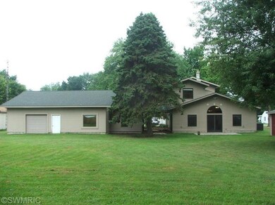 69791 Sunnyfield Rd, Sturgis, MI 49091 - photo 4