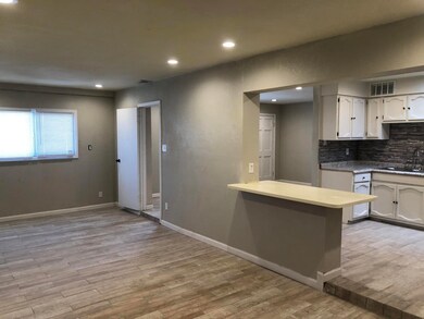 7648 Elliott Dr, El Paso, TX 79915 - photo 2