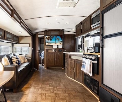 325 Calusa St unit 118, Key Largo, FL 33037 - photo 5