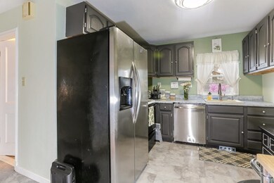 6 Ellestuen Rd, Worcester, MA 01606 - photo 6