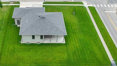 601 Topaz Dr, Sergeant Bluff, IA 51054 - photo 2