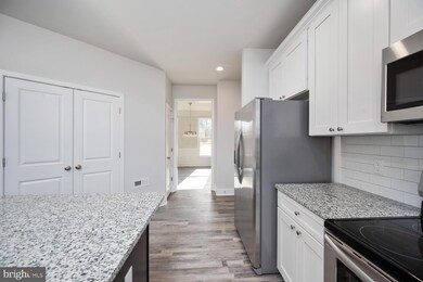 307 Falmouth Dr, Ruther Glen, VA 22546 - photo 4