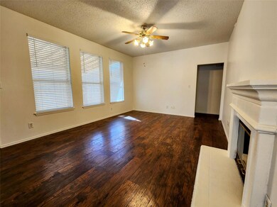 3936 Overlake Dr, Denton, TX 76210 - photo 2