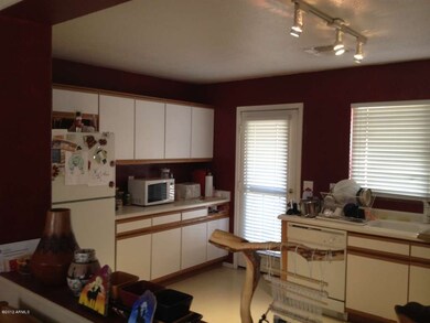 Kitchen1