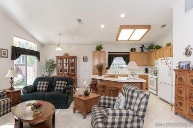 29580 Platanus Dr, Escondido, CA 92026 - photo 4