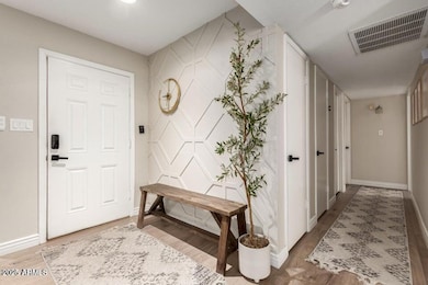 4410 S Grandview Ave, Tempe, AZ 85282 - photo 2