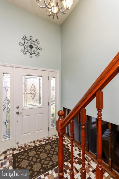 5909 Forest Ct, Sykesville, MD 21784 - photo 4