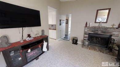 1244 O'Callaghan Dr, Sparks, NV 89434 - photo 3