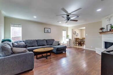 1024 Forest Ridge Dr, Bedford, TX 76022 - photo 6