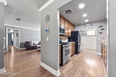 6830 Mother Goose Rd, Jacksonville, FL 32210 - photo 7