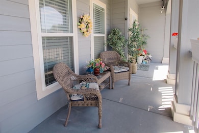 460 NE Greystone Loop, Mountain Home, ID 83647 - photo 3