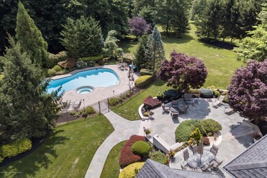 3 Raintree Ct, Holmdel, NJ 07733 - photo 4